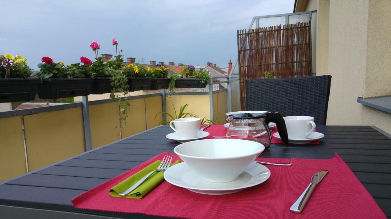 Visit Roof Terrace Morning Sun * Wenen