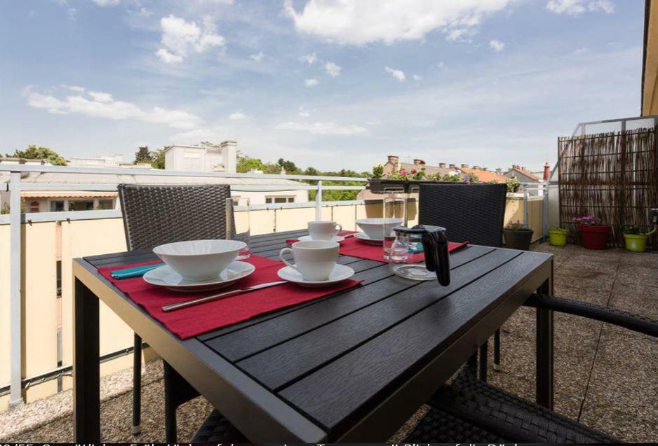 Visit Roof Terrace Morning Sun Viena